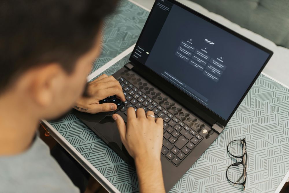 AI and SEO for Small Business Owners_Thumbnail